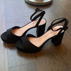 Chinese Laundry Black Heels, Size 10